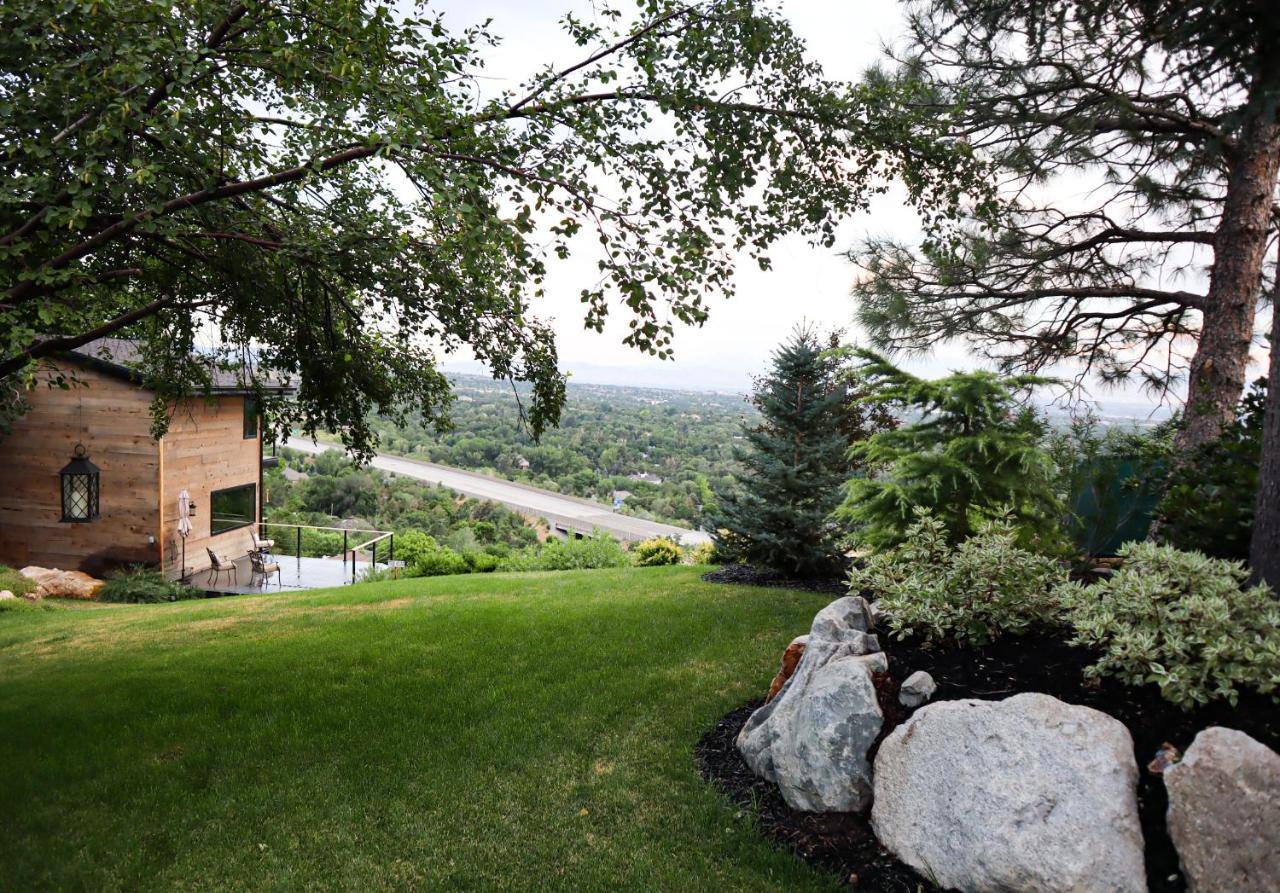 Luxury Alpine Treehouse Villa Holladay Exterior photo